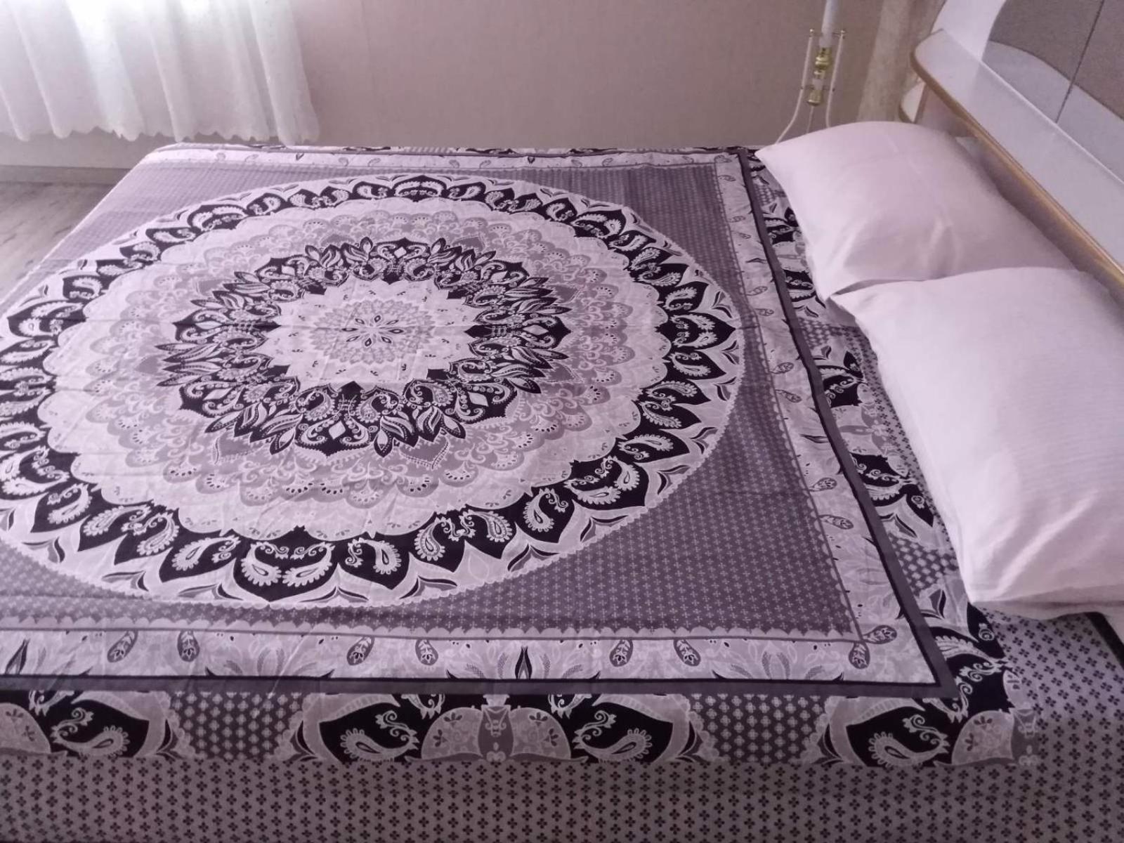 Apartament On Komarova 29 Вулиця Комарова 29 クロプィウヌィーツィクィイ エクステリア 写真