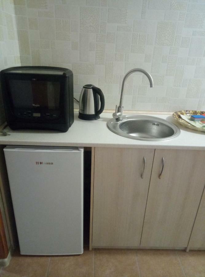 Apartament On Komarova 29 Вулиця Комарова 29 クロプィウヌィーツィクィイ エクステリア 写真
